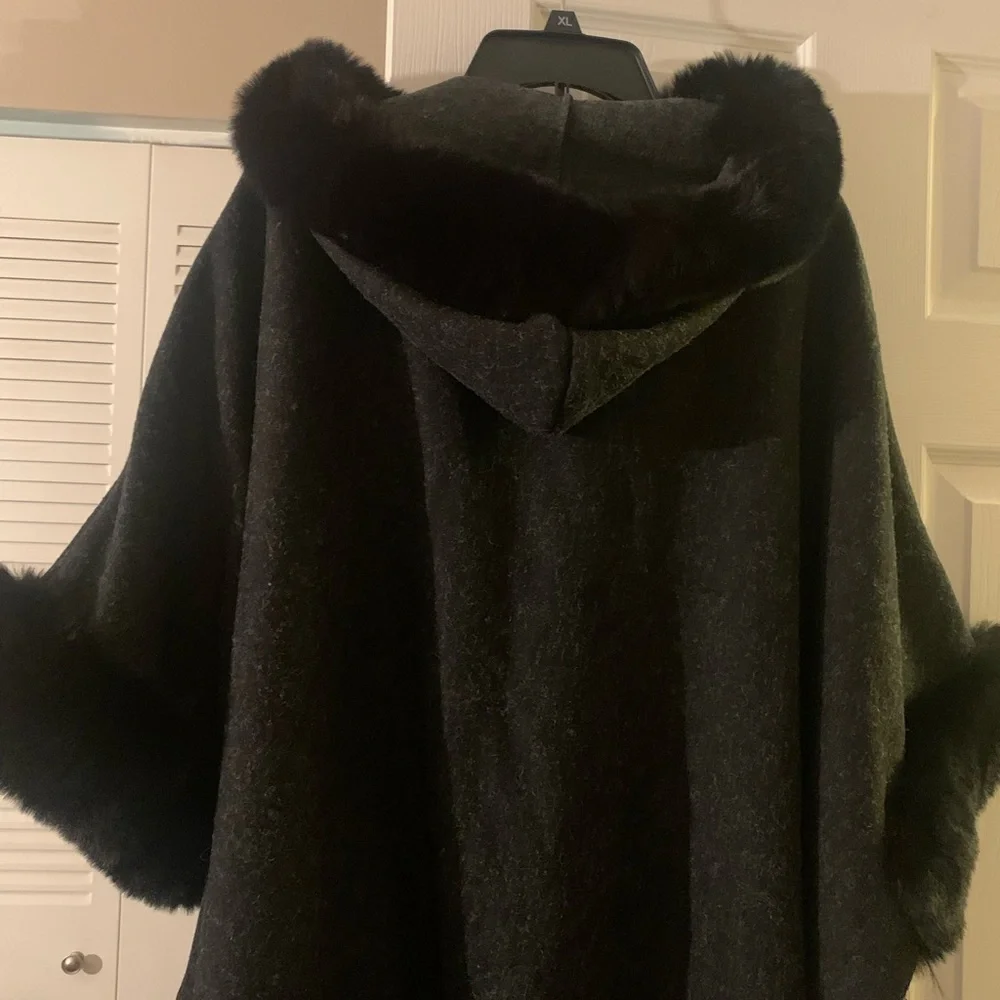 CARDIGAN GRAY SHAWL HOODIE. - Picture 9 of 12